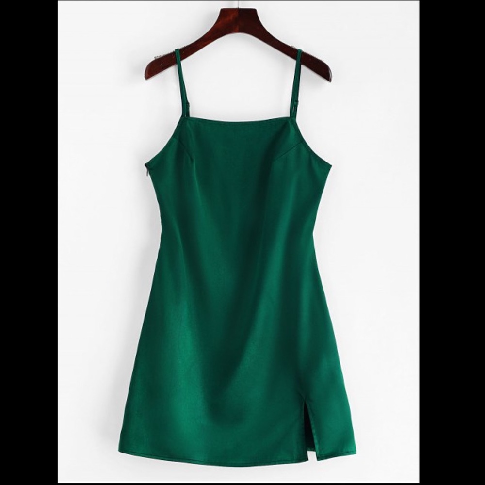 Green cocktail dress